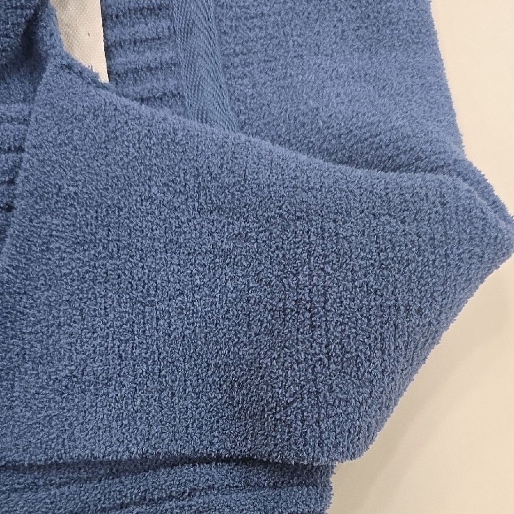 UGG Junipher Cardigan Lite in the color Desert Blue, M, NWT - Picture 13 of 16